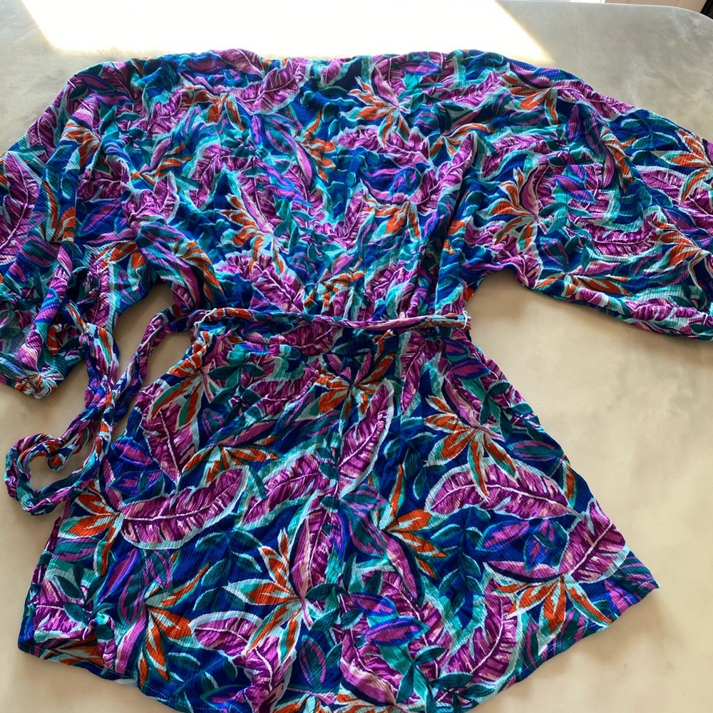 Lulu's Tropical Print V-Neck Romper in Teal & Purple - Picture 6 of 6